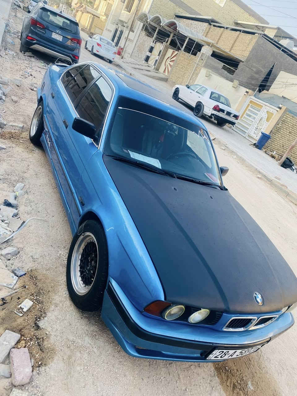 BMW 525i للبيع فقط
1991 مديل 

525 مسكر محرك بلاد 

رقم نجف انكليزي الجديد 

سنويه جديده لل2029

مداور ثاني يوم 

فتحه  كهرباء

زنون ابيض عالي

كهربائيات كلهه شغاله

حداديه كامله

جام 4 كهرباء 

دواخل نضاف بيبان جلد نضاف 

كشنات جلد 

ويل رياضي توسايز 

تايرات قبل شهر مبدلهن 

لون ازرق غير محدد 

سياره نضيفه ماناقصهه شي مثل ما موضح بلصور 

السعر 75$

 المكان نجف

***********
