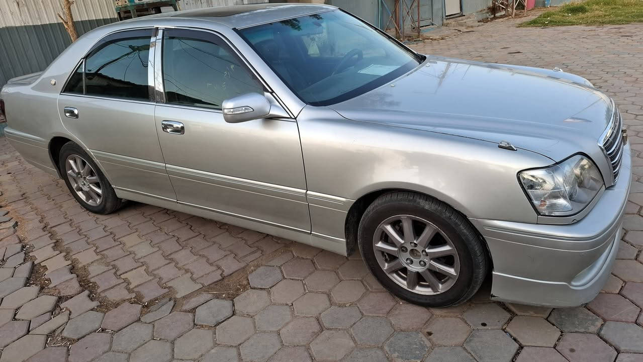 السلام عليكم 
للبيع تيوتا كراون موديل 2003
قرار 48 مدفوع كمرك وضريبه والرقم سنويه ل ٢٠٣٠
تحوير نجف رقم كركوك كرستال اصل
كفاله من الكص والنقل والعيب الشرعي
مداور ثاني يوم
٣دكم. محرك ديفور الكبير السياره جاهزه وحلوه وما عايزه اي شي تخم تاير جديد حداديه جديده العنوان كربلاء الشراي يتصل ***********             ***********
