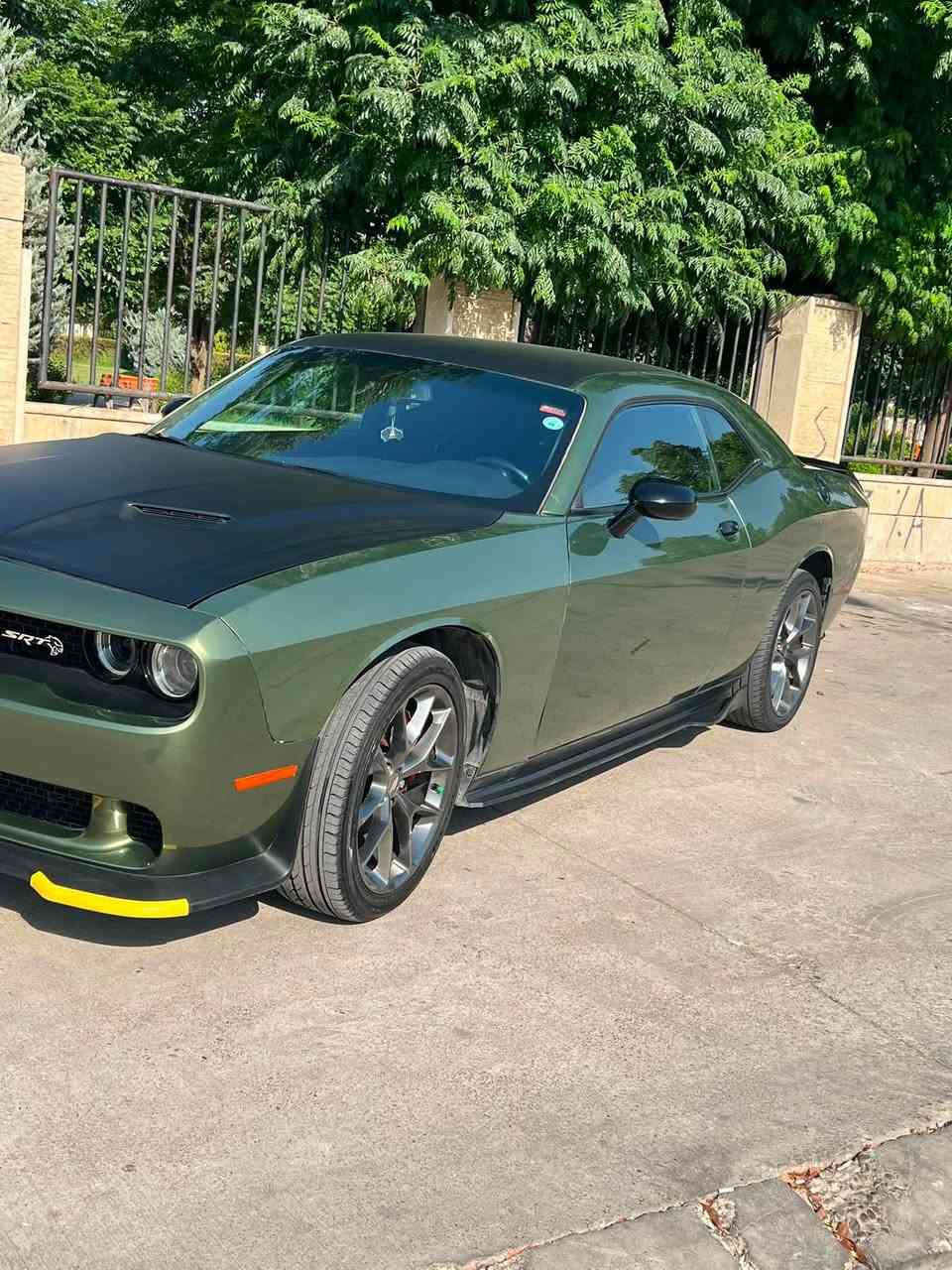 dodge challenger 2023last call V6
اصفات Sxt و مواصفاته معروفه 
٤تايرات و ويال كلهم جديده 
قبل اسبوع بدلت دهن محرك و الگير 
سياره مابيهه ولا دينار مصرف 
كير و المحرك و تبريد كهربائي كلهم بشرط حتى حجر بيئه موجود بيهه 
موبايل /***********موجود بيهه بس واتس اب و فايبر 
سياره ماشيه ٣٧الف 

مكان السياره /أربيل 
السعر /١٤٩ورقه و بيهه مجال 
مواصفات (و سياره ٢ويل مو دبل اكسل مرغوب )
سماعات alpine
تحديد سرعه 
تشغيل عن بعد 
تسجيل car play
