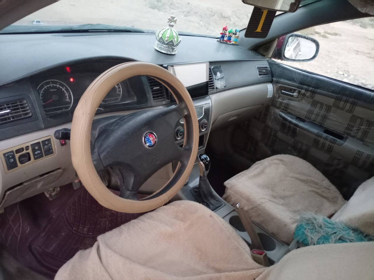 جيلي موبل 11..بابل.  مكينه حاويه صار شهر شادينهه كير وحداديه 
تبريد ثلج .
ومشط جديد .تخم تاير
سعر .43.
الدوانيه .الحمزه الشرقي 
***********
