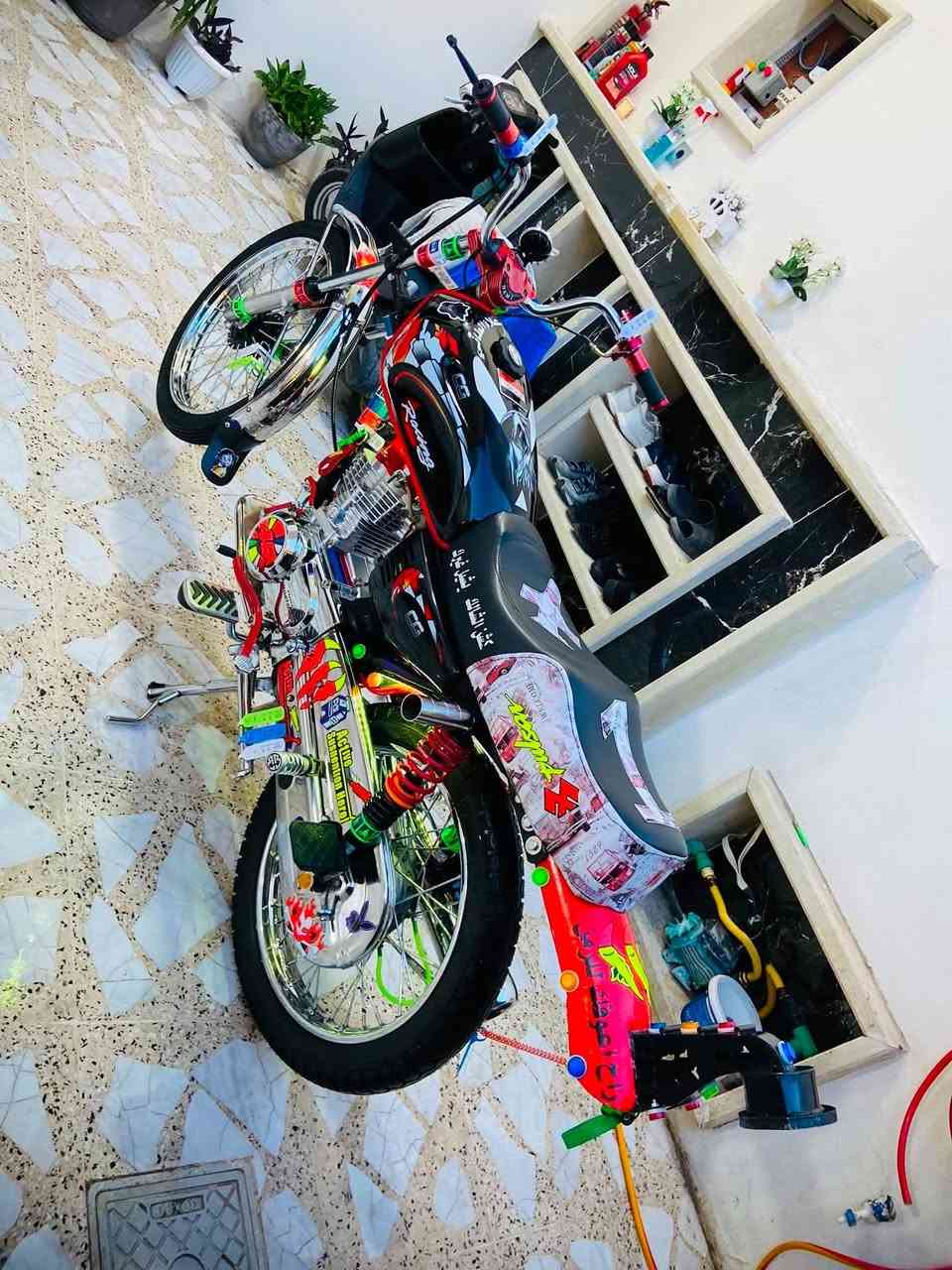 ماطور جديد  السعر 9000 وبي مجال راسلني خاص


**إذا كنت صاحب هذا الإعلان وتريد حذفه لأي سبب، رجاءا أرسل رسالة إلى الدعم الفني**