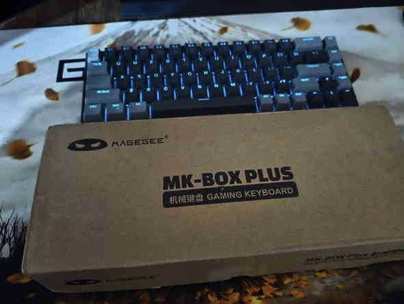 من رخصة ادمن قطع للبيع 
ماوس رايزر سعرة 30 الف
ماوس لوجتك 25 الف
كيبورت شحن 25 الف
كيبورت بطاريات 20 الف
مكاني بغداد الدورة تواصل واتس اب ***********
