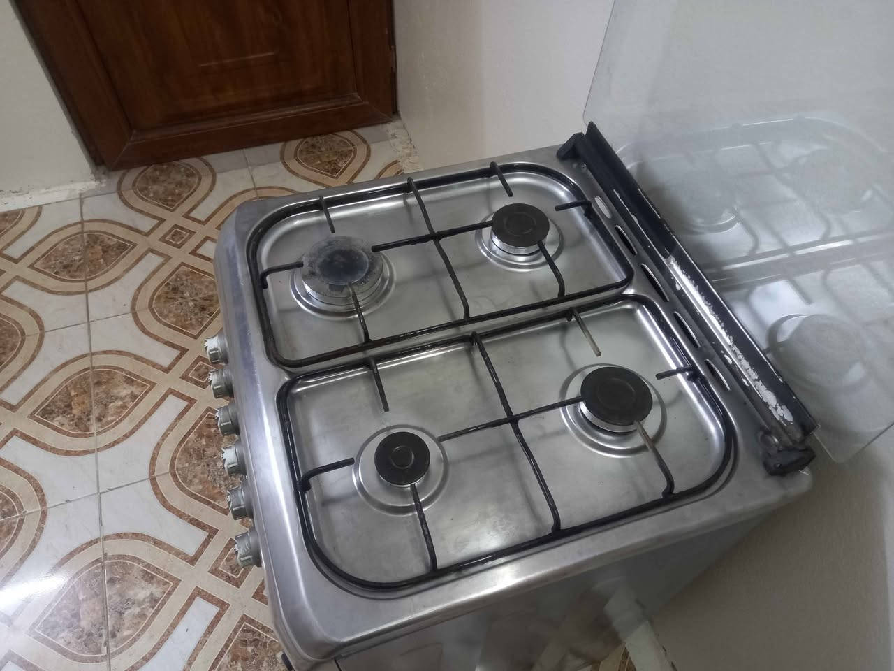 طباخ تركي للبيع شرط الشغل السعر ٧٥ ألف العنوان موصل حي الصدام بعد السيطرة عالشارع العام طريق بعشيقه *********** *********** يوجد توصيل داخل الموصل أجره عالمشتري موصل, نينوى
