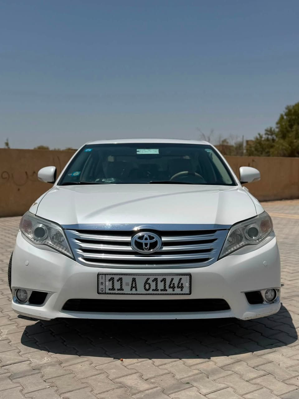 🚗 للبيع تويوتا أفلون 2012 Limited
✅ الموديل: 2012 ليمتد (فل أوبشن)
✅ الممشى: 128 ألف فقط
✅ السيارة نظيفة جدًا، استخدام شخصي
✅ محرك وجير وشاصي بحالة ممتازة
✅ لا تحتاج أي مصروف
✅ رقم بغداد
📍 السيارة موجودة في الكوت
فقط بيها بارد بلجاملغ الامامي حك شبر وشخط اباب خلف السائق 
💰 السعر: 21,000 دولار (قابل للتفاوض بالمعقول بعد المعاينة)

للاستفسار أو المعاينة راسلني على الخاص اول الاتصال على الرقم ***********
