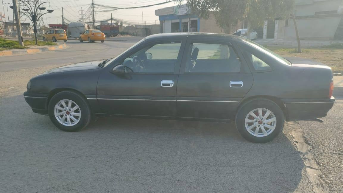 السلام عليكم فكتراه.موديل.92 حجم 16 محرك جديد مال كصه كير بشرط شرط التحويل صبغ حزام جمالي بدون معجون سياره كليش بيها شقال بدون طاخه شراط العنوان موصل جانب الايمن قرب الهزه المرور السعر ٣٥  ***********
