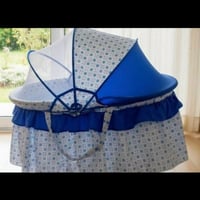 كاروك طفل السعر ٢٠ العنوان الكرادة الشرقية ٠٧٧١٨٦٦٩٨٨٧