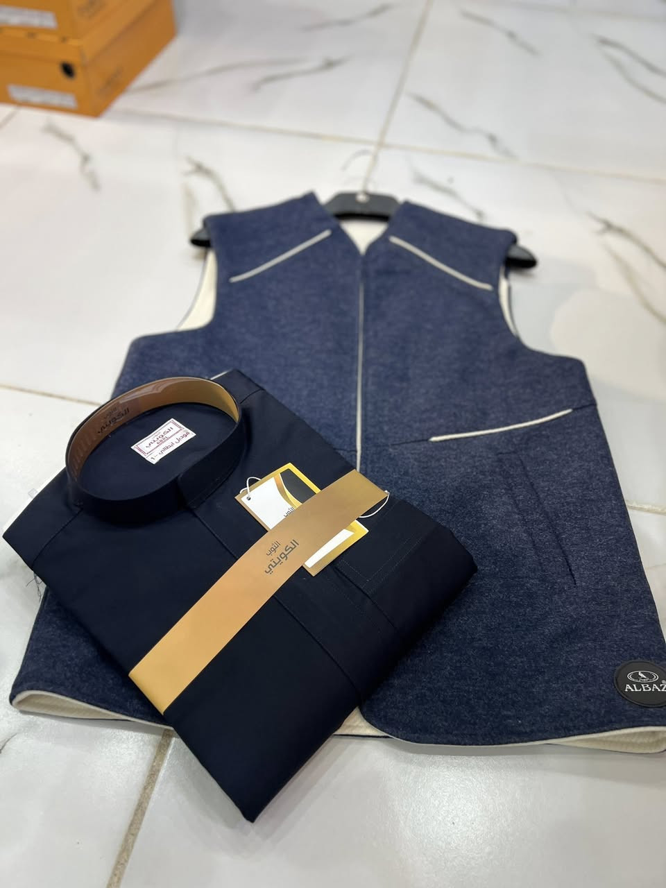 الإمارة للزي العربي
✨
يقدم لكم سيت 
يلك +دشداشة 
ليلك الباز
الدشداشة قماش ياباني درجة اولى 
كلّ القياسات متوفرة 💫
من ناحية ليلك او الدشداشة ✨
زورونا 
موقعنا 
الكائن
📍صورة الشهداء مجاور مندي حضرموت 
مقابيل المدرسة الإبراهمية 
للتواصل والاستفسار 
الاتصال ع رقم ‭٠٧٨٤ ٣٥٦ ١٣٧٦‬
