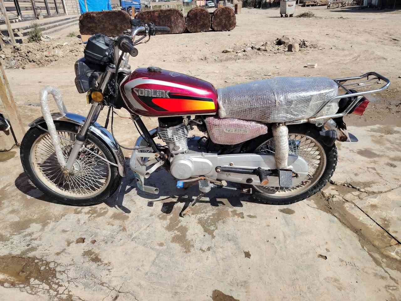 السَلٱمٌ عـَلـْيگمّ-ۈرحـْمّـٌة ٱللـّہ ﯙبُرگـّاتہ للبيع دراجه تايكرموديل 23
4نمر مكينه بلاديه ممفتوحه  لدراجه خير م̷ـــِْن الله  
السعر 550 مكاني بعقوبه الرحمه  للتواصل  ***********  متواجد واتساب
