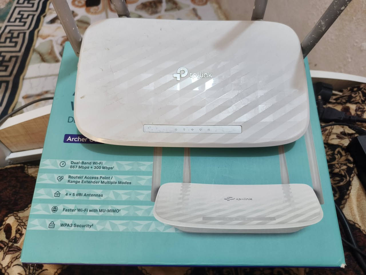 راوتر Archer c50 مع غراضه كامله للبيع + عاكس بقدره تشغيل 4 ساعات 
المكان/ ناصرية . الإسكان الصناعي
للتواصل/ ***********
السعر خاص
