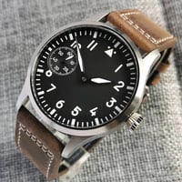 ساعة يد • جديدة • مرفقات كاملة