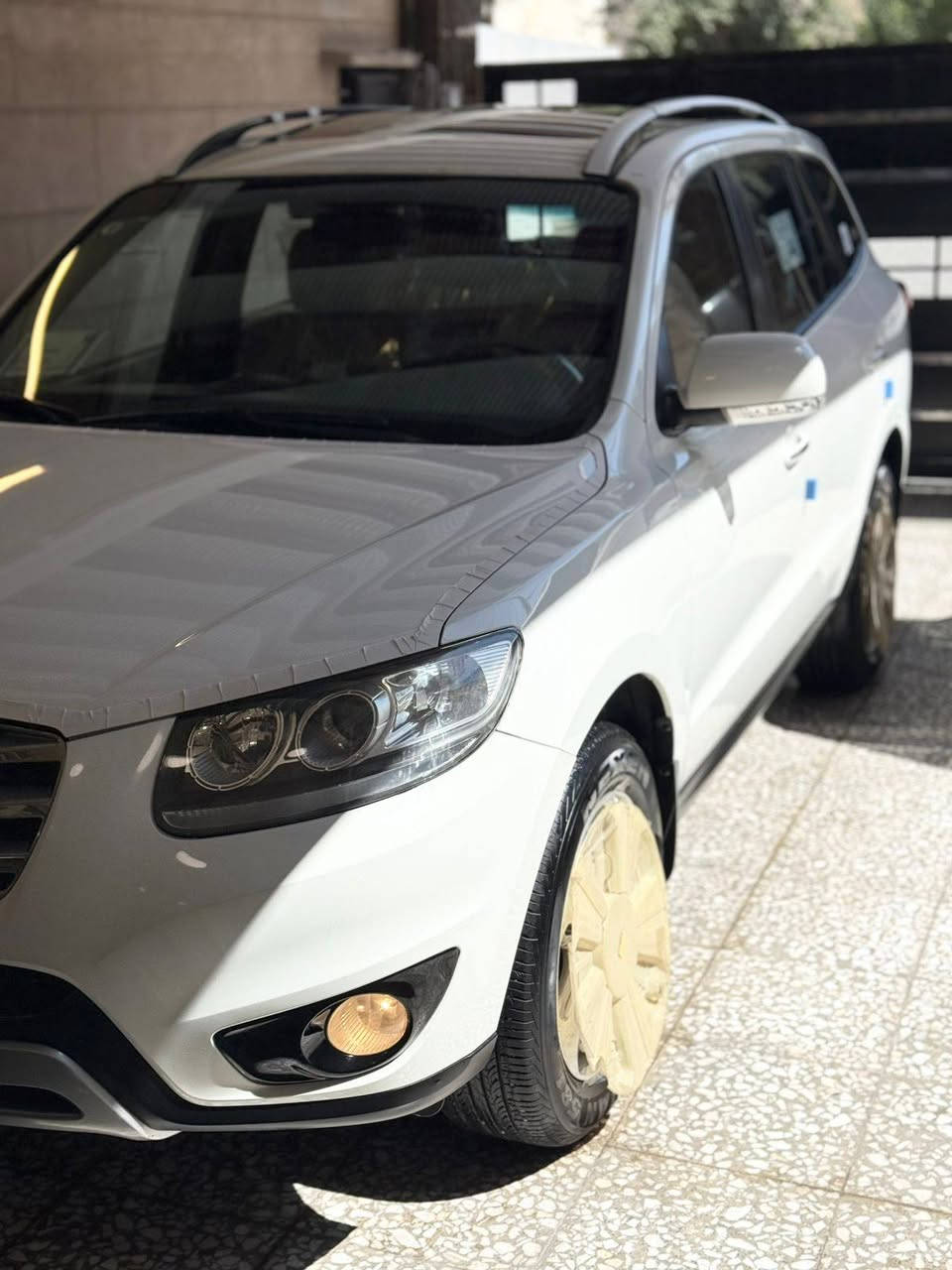 هواندي سنتافيه  
فور ويل دفع رباعي
 تحكم ستيرن جهتين
ع وضع الشركه السياره 
فابلون الشركه بعده  ع قماره ماشيه 
68 الف حقيقي  
 وبسمي شخصياً  هسه رقم الدوالي 11 بغداد سنويه 2030
اتراي زيرو صدر زيرو داخل وخارج نضافه زيرو 
( مكفولها بلاديه لا ضربه ولا صبغ ولا تبديل )  الحمد الله كفاله عامه
موديلها ٢٠١٢ 
مواصفات 
 سته سلندر 
٣.٥٠٠هواي بلاد مامفتوح برغي بلادي مكفول 🔒 
فورويل دفع رباعي 4 \4
سياره من شركه عدي لحد الان ع أيد وحده  جدا مكفوله بدون صبغ ولا اي شي ولاحادث ابد نضيفه جداً
كير تبريد صدر  خير من الله جاهزه 
مكاني بغداد  موديل السياره ٢٠١٢ 
اخوان شراي جناي يتصل ع رقم وتدلل مو شراي ارفع منشور بكلمه يالله ممنون منكم جميعاً
***********

***********
