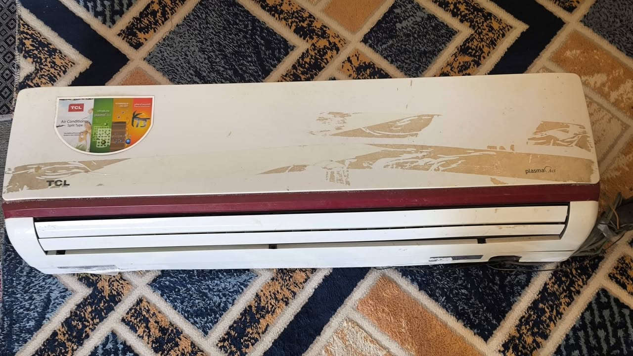 سبلتTCL مستخدم سنه 1.5طن سبلت كامل مكمل بس غسله وشده مكاني كوت محطة البغدادي.. مامتواجد فيس الرقم الستفسار. ***********
