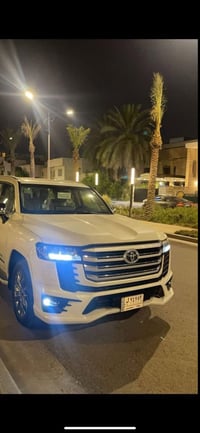 😕لاندكروز  شركة ساز؛البيع موديل 2022 رقم بغداد بسمي تحويل ثاني يوم ماش...