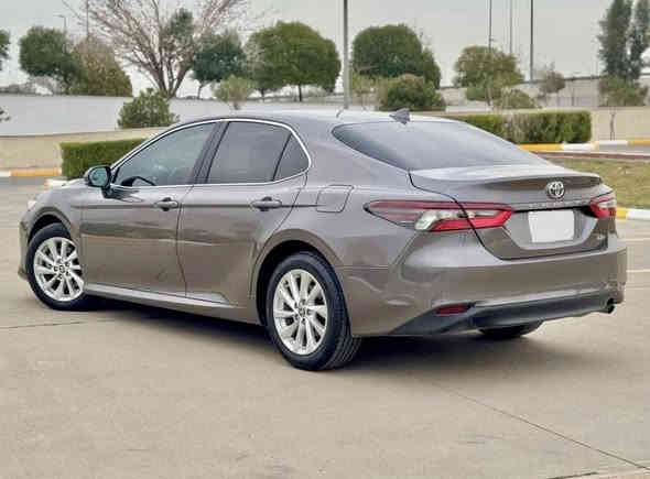 السلام عليكم ورحمه الله وبركاته 
تويوتا كامري 

2023 LE 

ماشيه 42 مايل

وارد امريكي بدون قطرة صبغ حتى الدعاميات كفالة 

رقم ديالى دولي 

كشن كهرباء 

رادار 

توقف امامي ذاتي 

تحديد مسار 

قيادة ذاتية 

شاشة كبيرة 

كاميرا 

وباقي المواصفات المعروفة 

رقم الشاصي 4T1C11AK8PU744444

السيارة بدون حادث تقرير مياه امطار للدوسة شغالة كلها 

فقط اكو مكان بي بارد ومأشر عليي والسونار مرفق

تعمل وتسير من امريكا كلها بلاد وماملعوب بيها ابد 

وبدون اي رسالة 

السعر 203$ وبيه مجال بسيط للشراي الجاد

الخاص مفتوح

العنوان ديالى بعقوبة

للاستفسار ***********
