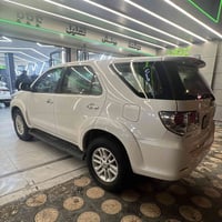 فورجنر 2013  مكفولة بأسمي رقم بغداد للتواصل 07715729611 و موجود واتساب