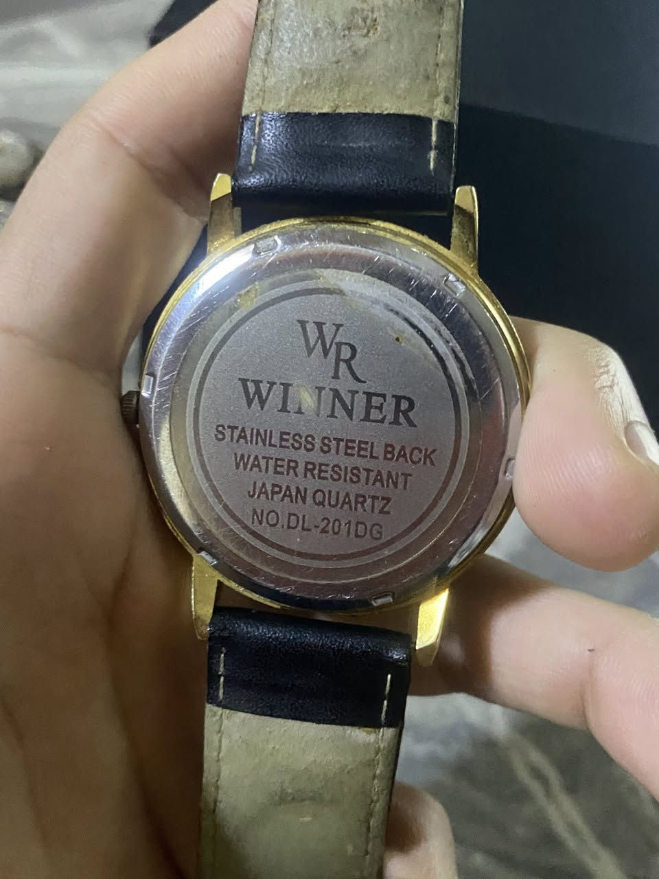 ساعات شغله
كلمن وسعرها 
اكو ب 20 بس يحتاج باتري تقريم يومي وكلشي شغال
واكو ب15 يحتاج الها باتري تقويم يومي شغاله مختمه
واكو ب30 هيه وتوصيل شغال كلشي مابيها رولكس مختمه k18
بغداد حي اور توصيل متوفر


**إذا كنت صاحب هذا الإعلان وتريد حذفه لأي سبب، رجاءا أرسل رسالة إلى الدعم الفني**