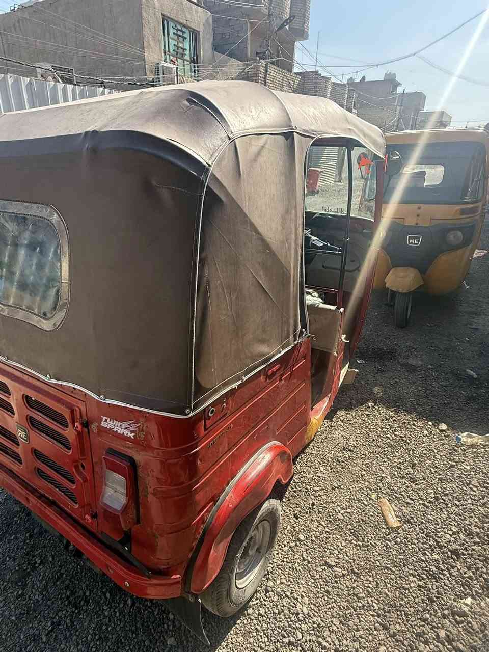 سلام عليكم تكتك ١٨ نازله ب ١٧رقم وسنويه خير من الله مكينه كير اكسل كله خير من الله سعر ٤٦٠٠ مكاني بغداد ***********
