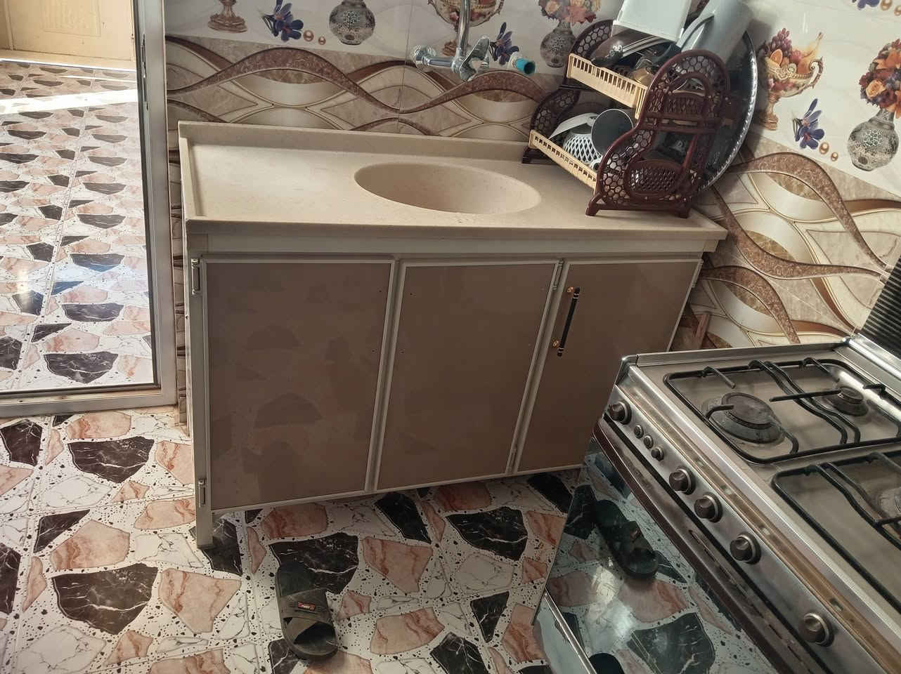 السلام عليكم ورحمة الله وبركاته
ثلاجه توسوت ياباني حجم ١٨ قدم مستخدمه ٣ اشهر
كاونتر حطاطه اخو جديد مترين مستخدم ٣ اشهر
للاستفسار الاتصال على الرقم او واتساب ***********
