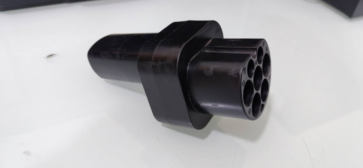 السلام عليكم
غراض تسلا للبيع
بغداد / الكرخ
***********
