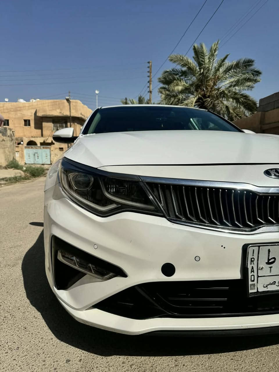 السلام عليكم 
اوبتيما 2018 امريكي محدثها 20 بجم كامل 
رقم بغداد الدولي باسمي
ماشيه 80 حقيقي
حادثها بنيد بدون دواخل كفاله عامه من كل النواحي فقط البنيد مبدل الشراي يتصل وبخدمته السعر 155 وبيها مجال
 مكان السياره ناصريه قلعه سكر 
***********
