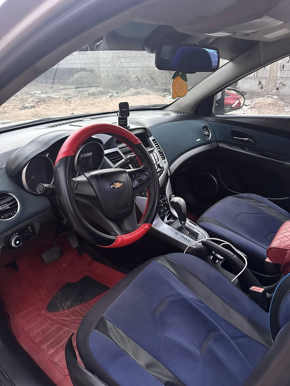 شفر كروز موديل 2011
سنويه 2029 رقم دهوك
تبريد ثلج سياره نضيفه 
البيع سعر 70 عنوان ابو الخصيب الهاتف ***********
