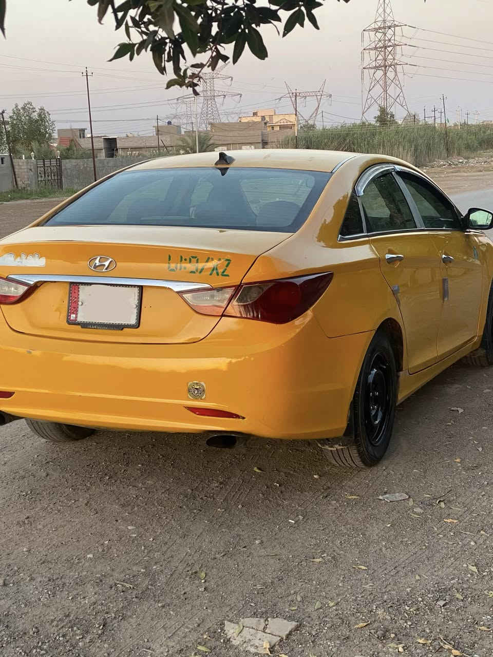 السلام عليكم
سوناتا ٢٠١٢ للبيع

محرك ٢،٤٠٠ دوش خليجي

السيارة بصمة وكشنات كهربائية وتدفئة

منظومة تبريد جاهزة جديدة

دوشمة غرفة جاهزة جديدة

السيارة تكسي رقم بغداد، ضربتها جاملغ ومصلح نفسه

السيارة ليبل واحد مابيها اي تبديل

جاهزة لكلشي، للاستفسار ***********
