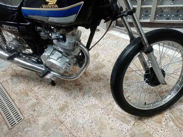 4كير كلك مديل 2023 إيراني اصلي مكينه وياله وتيرات دبلات كله جديد سعرها 300 بيها مجال قليل *********** خاص مغلق
