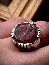 عقيق يماني • نقش يدوي • خاتم فاخر