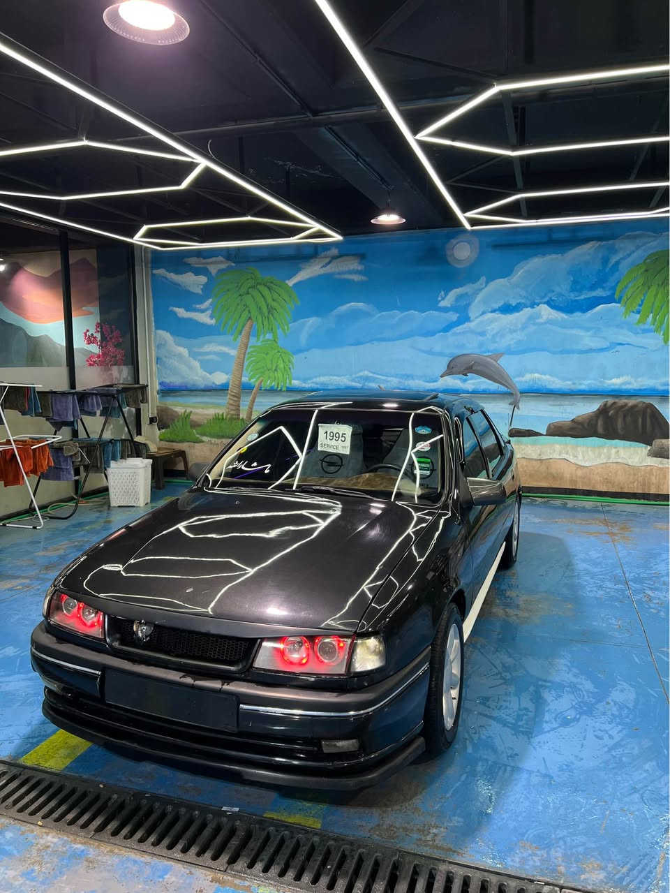 ماشااللە لە ماڵی هەموو لایەک
 رەشمار سفر یەکی هەموو حێراق🪬
شتی دانسقەو بیان و بڕ📦🧿
ڤیکترا بۆ فرۆشتن مۆدیل 1991 
130 هەزار کیلۆمەتری حەقیقی رۆشتوە بەشەرتی کۆمپیتەر
(مەکینە سەنی) مەکینە 18ی مەرخوب تازە کردومەتە مەکینە سەنی گێرحادی
لە دەحامی دواوە تا دەحامی پێشەوە کامل کراوەتە 95
سەنەوی ئەصڵی سەوز بە شەرتی ئەوەیات و مەفرەزە
گێر مەکینە سەرف دوکەل بوخار بەشەرتی هەزار فیتەر موس براوە وەرگەران بەشەرتی فەحسی وەستا
سەیارەکە بەبێ لێدرانە چەکوش بە گیانیەوە نیە
تازە سبوخ حام کردۆتەوە لەسەر ساخە دەحامی بۆ دەحامی بەشەرت
سەیارەکە کامل کامل جوانکاریم بۆ کردووە لەهیچی نەقس نیە ئەوەی تۆ لە ئەقڵتە بۆم کردووە
مواسەفات پاوەر ئەیبی ئێس سلاید شاشە ئایپاید ئاوێنە کارەبایی تەبرید  بلاجیکتۆر لیدی 18 پارچە 240 نەوح دەتوانی بیگۆری لایت حەدەسە زینۆن ئەلقە ٢٦٠ نەوح دەتوانی بیگۆری لەگەل سوکان سوراندن لایتەکەی ئەسوڕێت بەرزو نزم ئەبێت  بەگلایت کریستاڵ دەحامی 95 دۆسە ماسی شوارب باڵی سەر جام باڵی سەر سندوق دەبڵ گزۆز. گزۆز سپۆرت هۆکی بیلاد ئالێر کارەبایی لەگەل سویج بەرز دەبێتەوە بەرە دەرگاو تاخم کوشنی لۆک
سەیارەکە هیچی لەخۆی نەهێشتۆتەوە بەس ماشااللەی دەوێ
تەقەو رەقەو دارو بەردی بەشەرت 
تازە سێرڤس حامم کردۆتەوە رون و فلتەر و رونی گێریم تازە بۆ گۆریوە کلاج و حەینەی نوێیە 
کارەبایاتی کامل بەشەرت 
چوار تایەو ویلی لۆک لۆکی لەسەرو تازە خستومەتە سەری ویلەکان سبوخیشی نیە 
سەیارەکە هەتا بڵێی بێ مەسروفە یەک دینار مەسروفی تێدانیە 
بەس سویجەکە وەر ئەگری لێی دەخوری 
سەیارەکە هی ژێر خۆمە هی مەحرەز و شت نیە ٥ دەستە لای خۆم  
ماڵەکەم بەبێ منەت دەفرۆشم لێی بێ منەتم
تب سەیارەکە راگیراوە
تکایە هەموو شتێکم نوسیوە موشتەری بێزار م مەکە لەگەل رێزم
بۆ زانینی سحر پەیوەندی بەم ژمارەوە بکەن یان نامە بنێرە
*********** ڤایبەر - کۆرەک - وەتسئەپ
شوێن هەولێر أربيل, العراق
