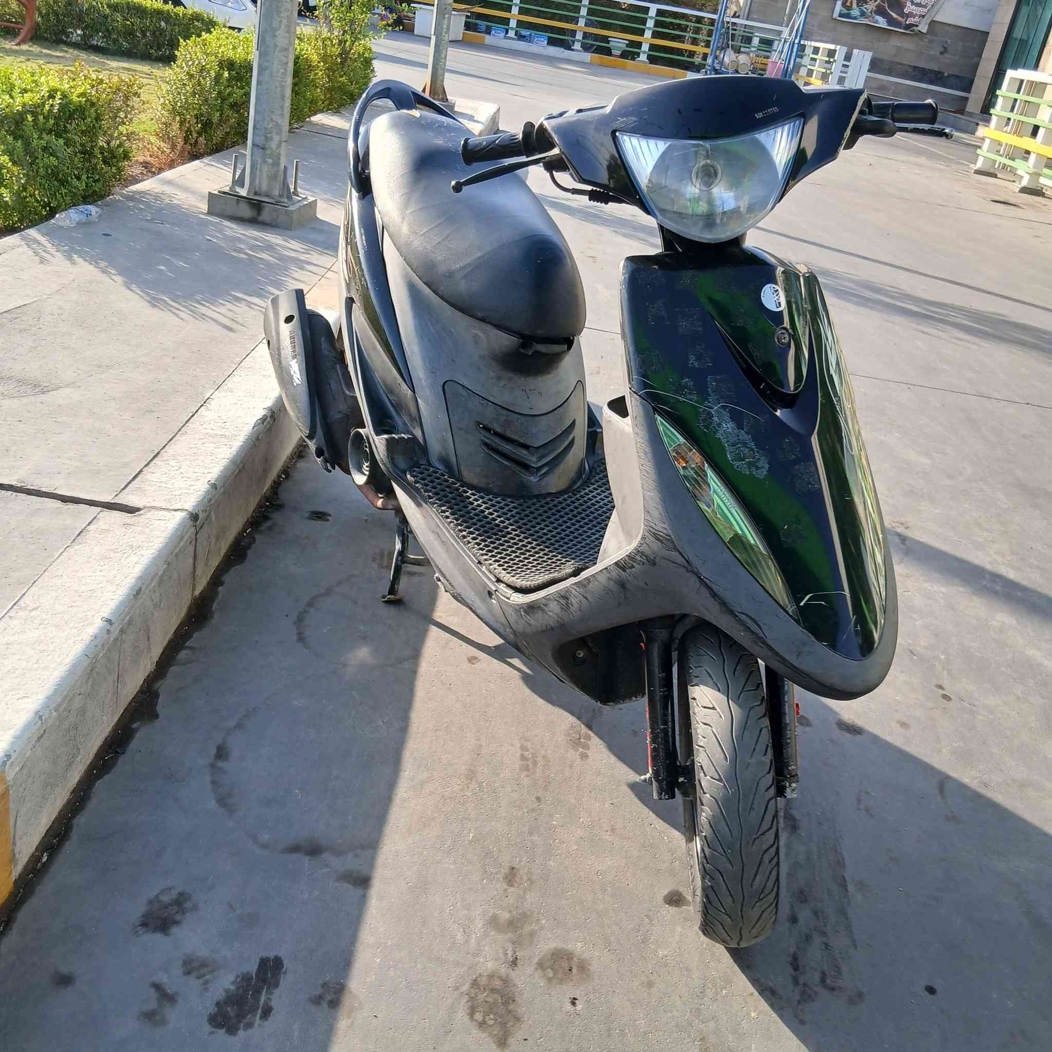 السلام عليكم
دراجة ماكس عدلة للبيع 
دراجة رمبه صارله فتره من نازله 
دراجة شغاله سلف هندر نكره 
كهربائيات شغاله اشاير هورن لايت حساسات البريك 
دراجة شلعه ومعدل 
السعر ٨٠٠ وبيه مجال ومستعجل ع بيعته 
مكاني شعب شارع عدن *********** واتساب و رصيد
