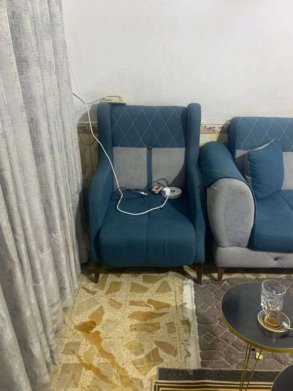 تخم تركي للبيع نضيف كلش ناقصة رجلين لقنفه وحده مكاني الدورة شارع الزيتون تواصل خاص او على الرقم ***********
