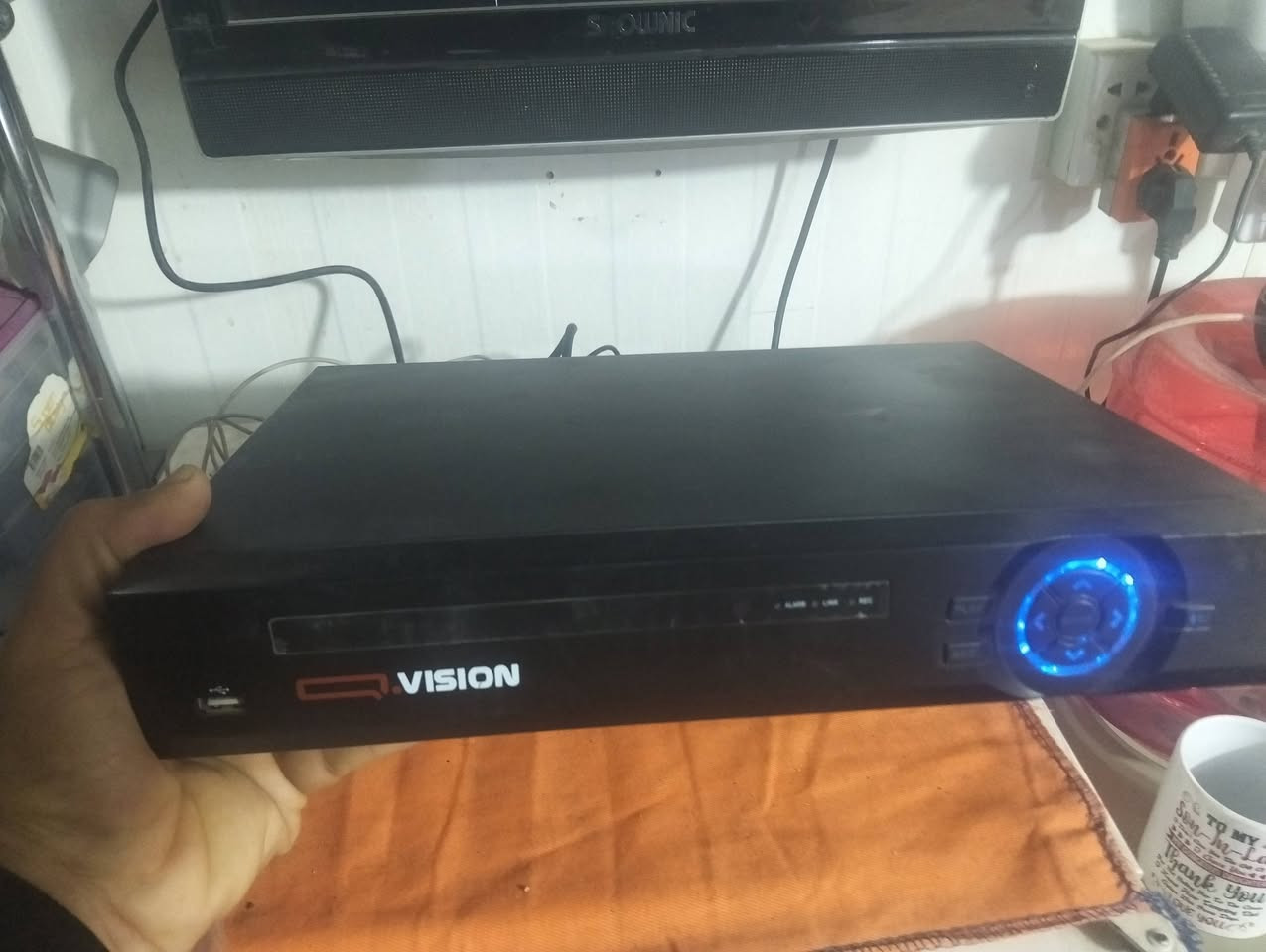 للبيع
جهاز فقط 8. كاميرات
25 الف 
بغدا د***********
