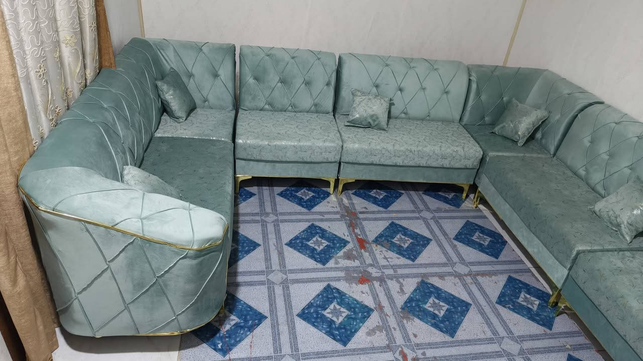 ديوان 10 متر تفصال صارلي 3ايام من اخذته السعر 500 . المكان خمسه ميل


**إذا كنت صاحب هذا الإعلان وتريد حذفه لأي سبب، رجاءا أرسل رسالة إلى الدعم الفني**