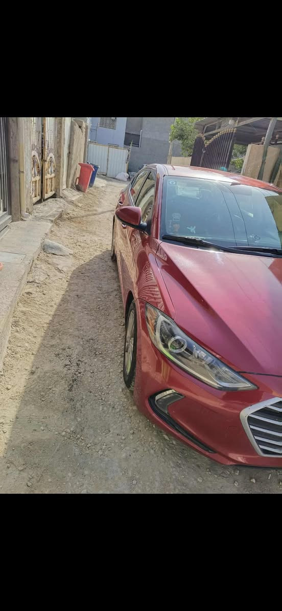 النترا 2018 ماشيه ٩٦ الف ميل وارد امريكي فقط حادثها بنيد حته الدعاميه نفسها مصبوغه ولبنيد نفسه مصبوغ بدون شاصي بدون لغد جكه ما بيهن بدون ايرباك رقم بابل انكليزي 
السياره شخط واحد ما بيها كفاله عامه من الرصعه ما عدا البنيد ماكو اختها بالنضافه تخم تايرات بالكارتون حداديه ماكو كل نقص محرك كير سليمات برغي ممفتوح بيهن كلوب ما مشتغل بالدشبول 
السعر ١٣٦ وبيها مجال حك الجيه جدا قليل 
مكاني بابل شارع السياحي 
***********
