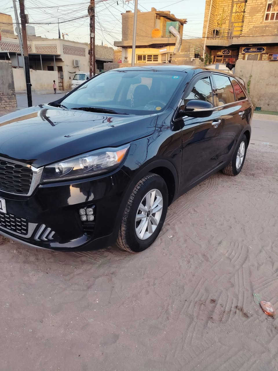 سلام عليكم
سورنتو2020  محرك 2400 جديدة السيارة بسمي رقم بغداد الجديد ماشية 45
حادث السيارة بنيد وجاملق أمامي نصف فول السيارة أحلاه مافي الصورة السعر 175
رقم الجوال ***********
