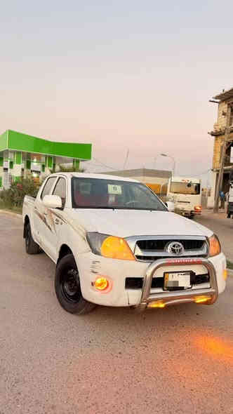 السلام عليكم اقرأ التفاصيل وبعدين خابرني لاتسال بعد شبيها ونه حاضر
بيكم موديل 2008 شاصي 19 بيها تجيه قماره ومعمره فقط مكينه وكير لاتنقيص ولاتبخير خير من الله حداده وتايرات كهربائيات باكيت رقم بصره مشروع وطني بسامينه البدي شوفت العين تبريد تدفئه شغال السعر 90 وبيها مجال مكاني بصره قضاء المدينه اتصال فقط‏ مكلف بلنشر 
‪0771 628 6903‬‏
