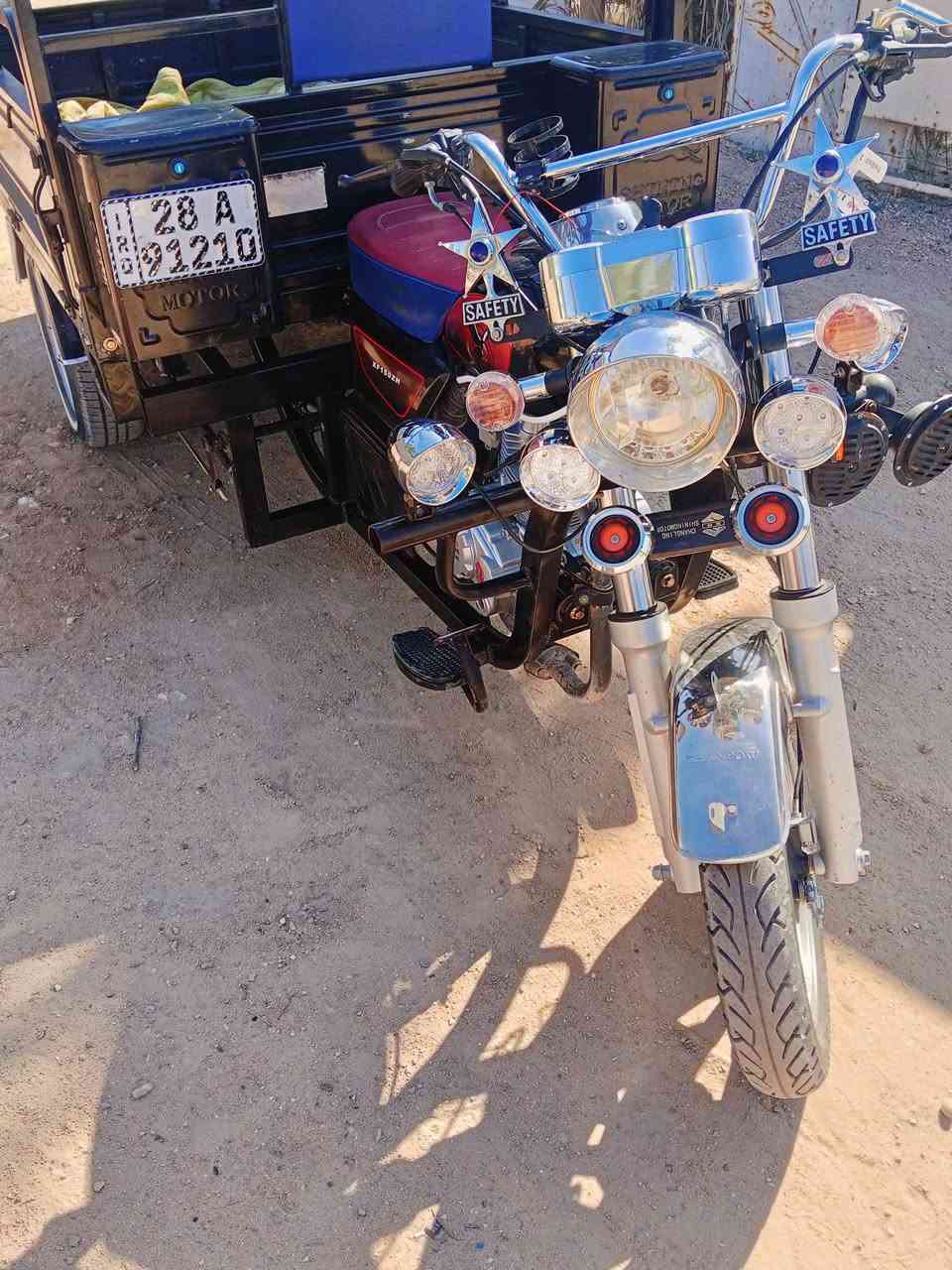 سلام عليكم ستوته مديل 23رقم وسنويه جاهزة من كل شي العنوان نجف ناحيه الحيدريه  ***********
