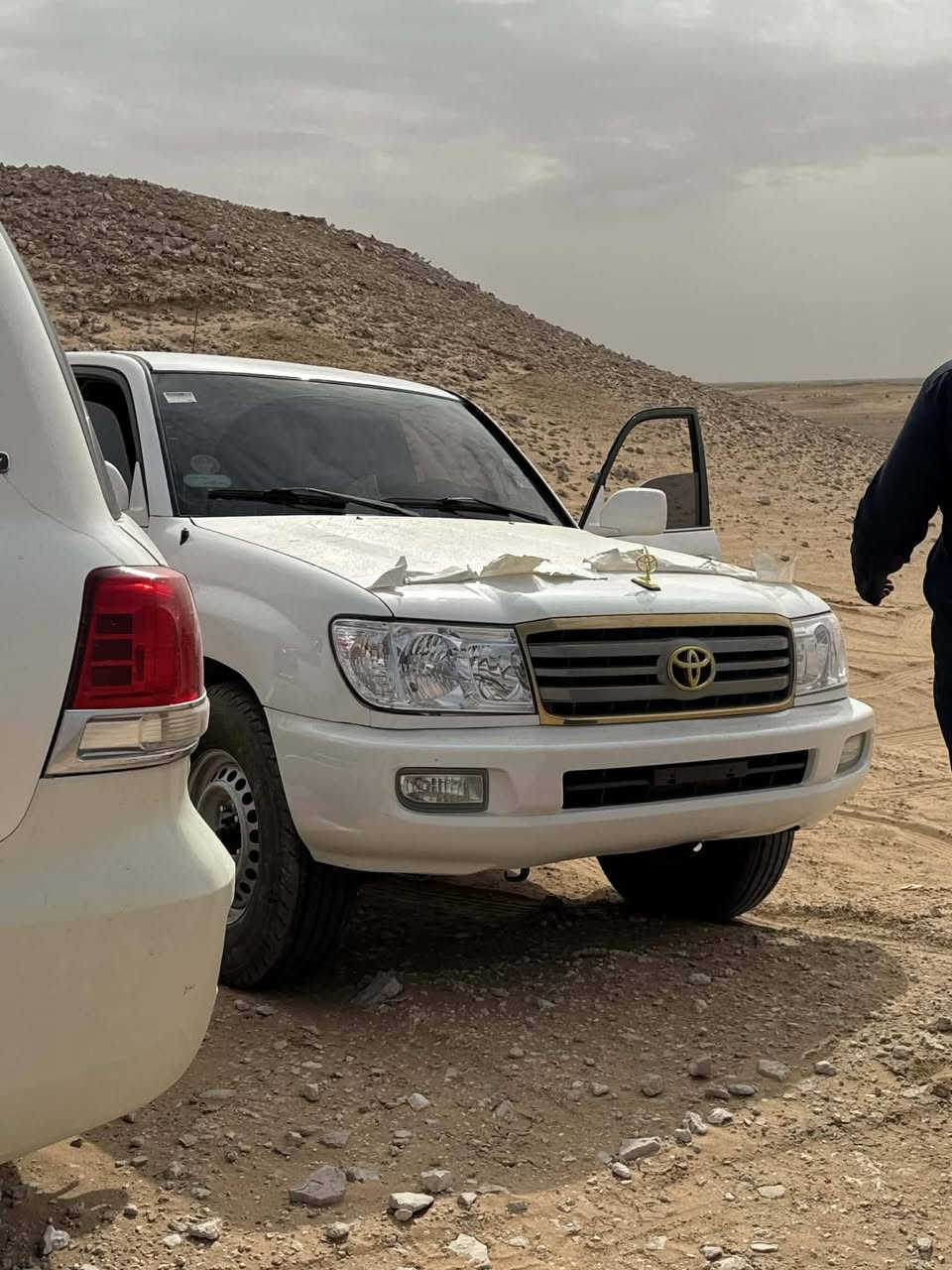 السلام عليكم
لاندكروز 2001
رقم اربيل انكليزي تريد وكاله تريد تحويل 
السياره مكفوله كفاله عامه عده مكان الخطه مصبوغ 
السياره GXR
فول عده الفتحه 
دبل تانكي 
مكان السياره النجف الاشرف 

للستفسار

***********

***********

السعر ١٦٠  ورقه
