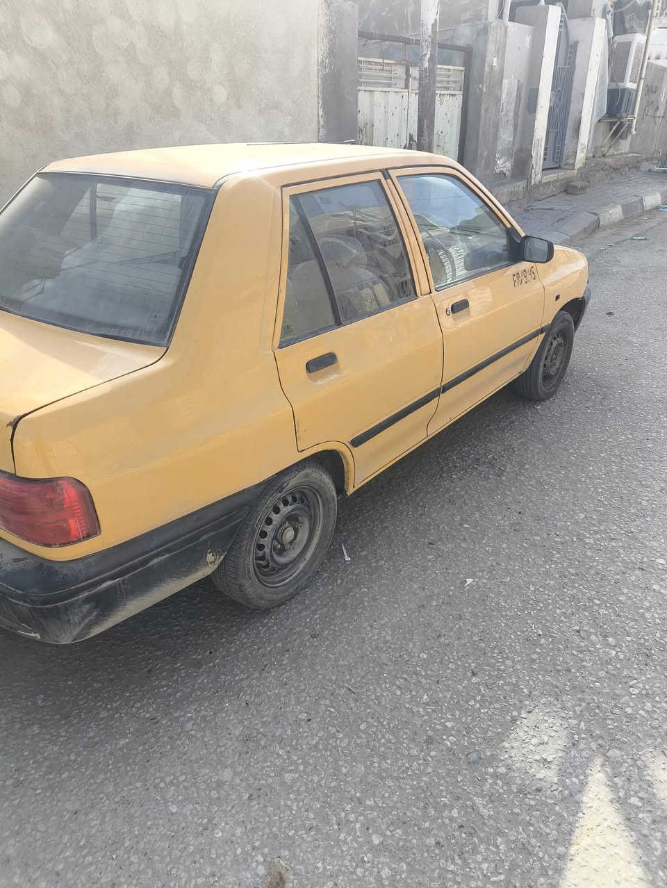 السلام عليكم سايبا موديل 2015 رقم بغداد مشروع وطني راعيه بكربلاء سنويته 2027 مصفره هيئه وغرامات كهربيات كله شغاله السعر 34وبيه مجال بسيط مكاني كربلاء ***********
