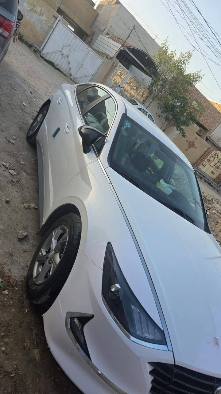 سياره سونتا 2023وراد خليجي مكفوله عدا براد وشخط فقط باقي كله كفاله مكينه وكير ومحرك بل جيس محرك ٢٥٠٠ موصفات اشاير بل مري تثبيت سرعه ومصفات النص
***********
***********
السعر ١٩٥ وبيه مجال
