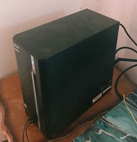 كيس • i7 7700 • SSD ١٢٨جيجا