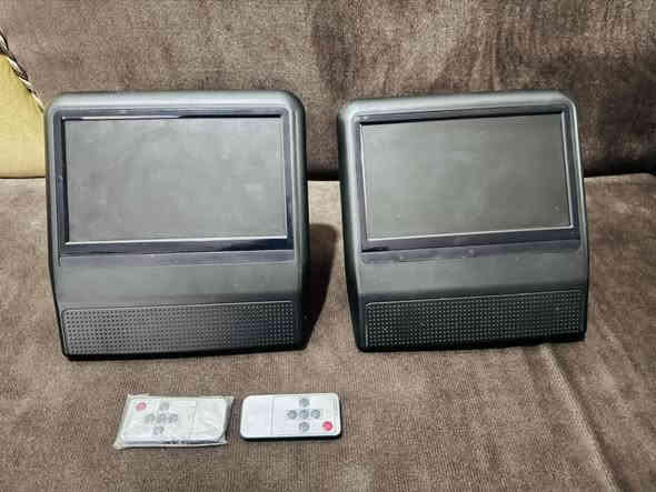 سلام عليكم من رخصت الادمن 
للبيع اداوت لاندكروز 
لايتات إماميه 
شباك عددٍ اثنين 
باب خلفي جهت اليمنه 
شاشات خلفي عدد اثنين 
دعاميه إماميه لون اسود كامله 
هول خلفي عدد آثنين 
لحيه خلفيه مال موديل ١٧ 
بصمه لاندكروز + جك اصلي 
يوجد أيضا شباك مال سيارة سورنتو موديل ١٩ 
الاستفسار على الرقم *********** يوجد واتساب 
مكان بابل حله
