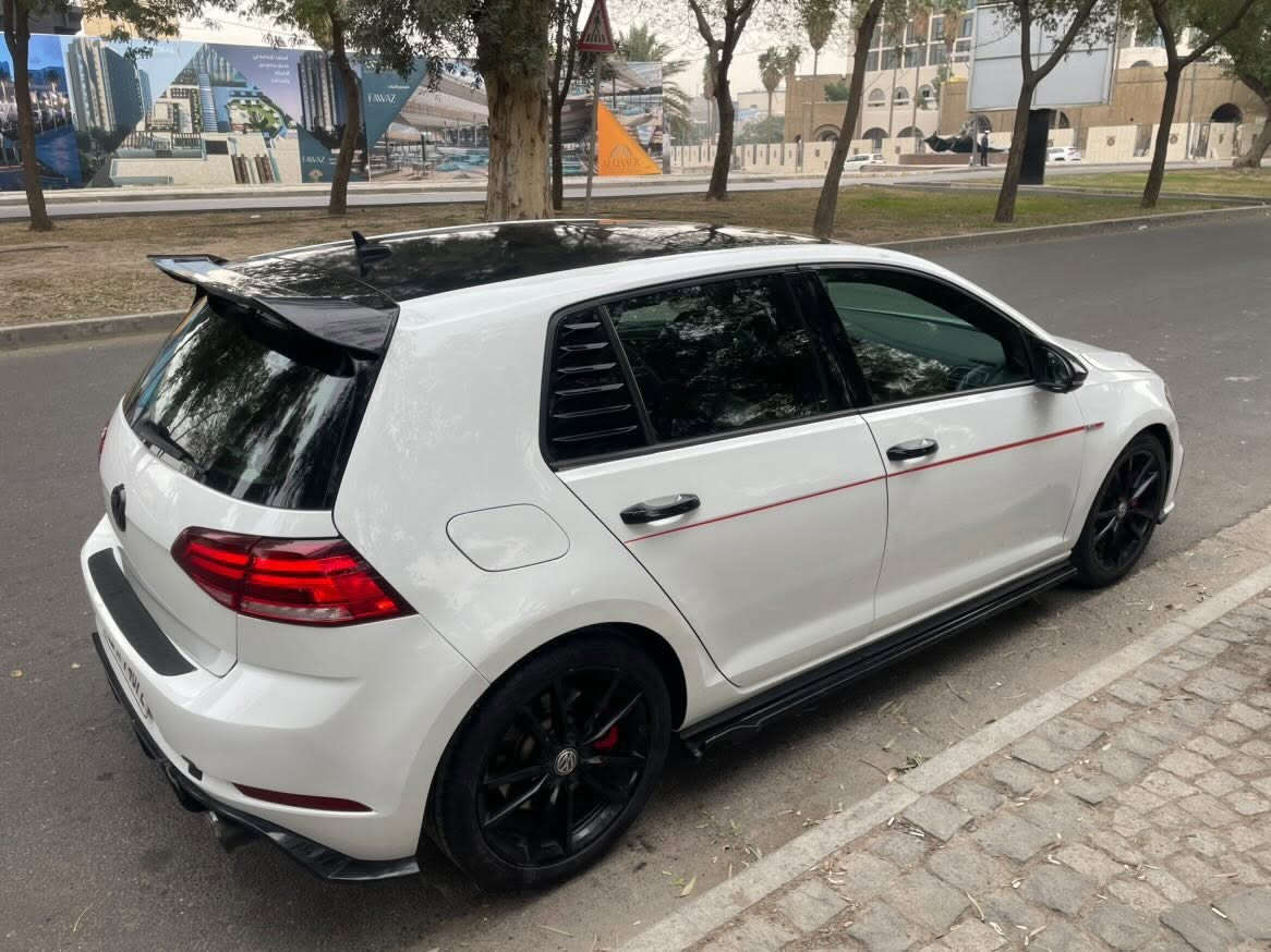 ✅ وارد أمريكي�✅ كير عادي (Manual)�✅ محرك 2.0 Turbo�✅ ممشى 63 ألف مايل فقط
المواصفات:�• صبغ وكالة عدا ضرر بسيط سابق�• داخلية جلد مع تدفئة�• تشغيل بصمة�• فتحة سقف�• شاشة ونظام معلومات متكامل�• تبريد وتدفئة
الصيانة والإضافات:�• كلج جديد�• برمجة 4Brothers�• داون بايب + كزوز 3 إنج�• شوتة رياضية�• السيارة مصروفة عليها وجاهزة للاستخدام
✅ مكينة وجير بحالة ممتازة�✅ جاهزة للفحص بأي مكان 
السعر 150$ 
📍 الموقع: بغداد
📞 ***********�اتصال أو واتساب
