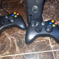 بلي البيع اكس بوكس360 جهاز شغال نضيف بي 62العبه معاجميع الملحقات 2جوست...