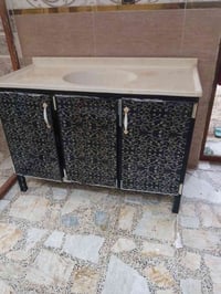 للبيع اغراض بيت نضيفات جدا مكاني حي الجهاد للاستفسار 07726637857