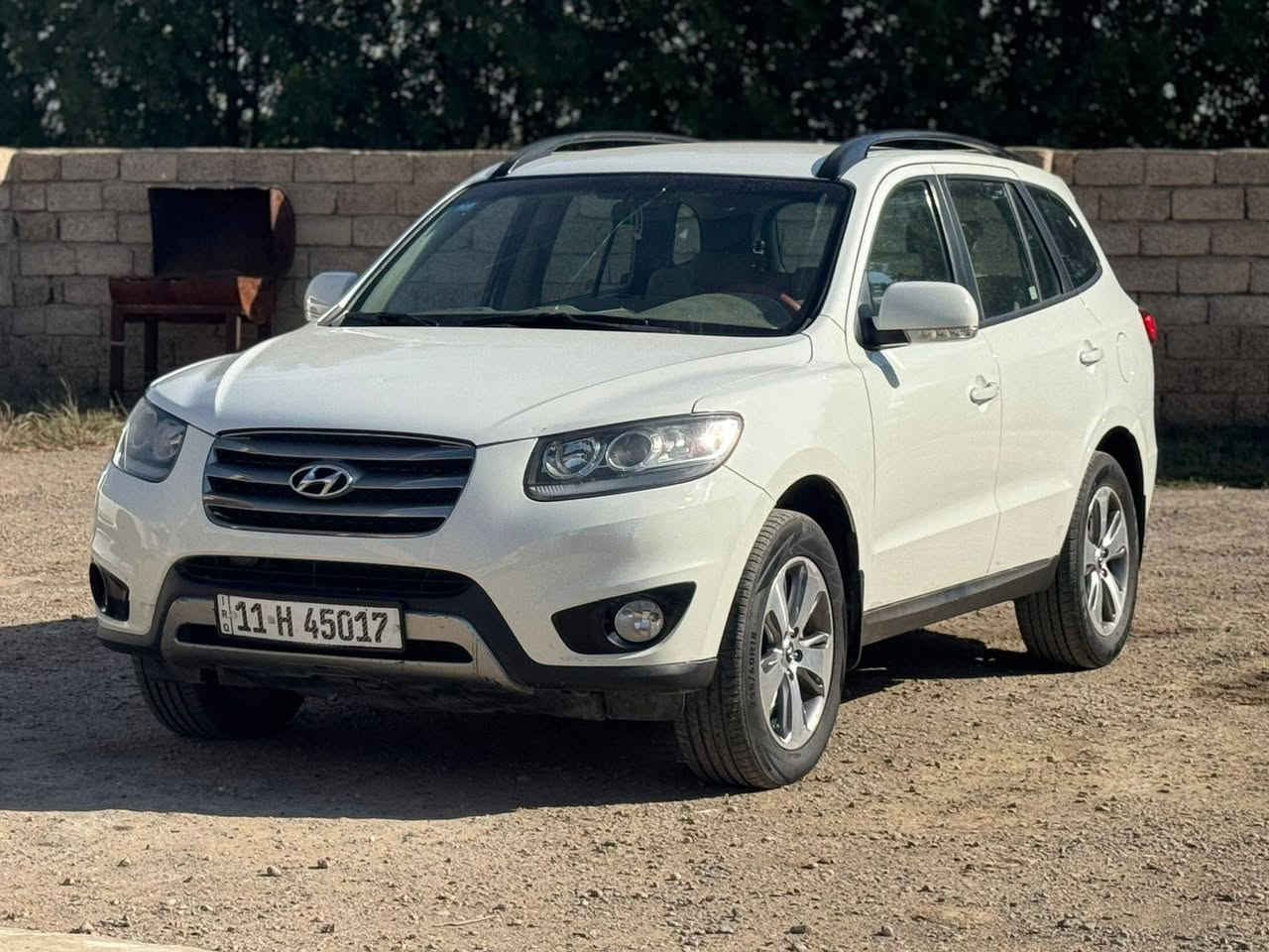 السلام عليكم
سنتافيا 2012 الشركه العامه مكفوله 
محرك 6 سلندر 7 راكب فور ويل سويج
سياره جاهزه وبدون نواقص 
العنوان بغداد السيديه
السعر 160
للاستفسار ***********
