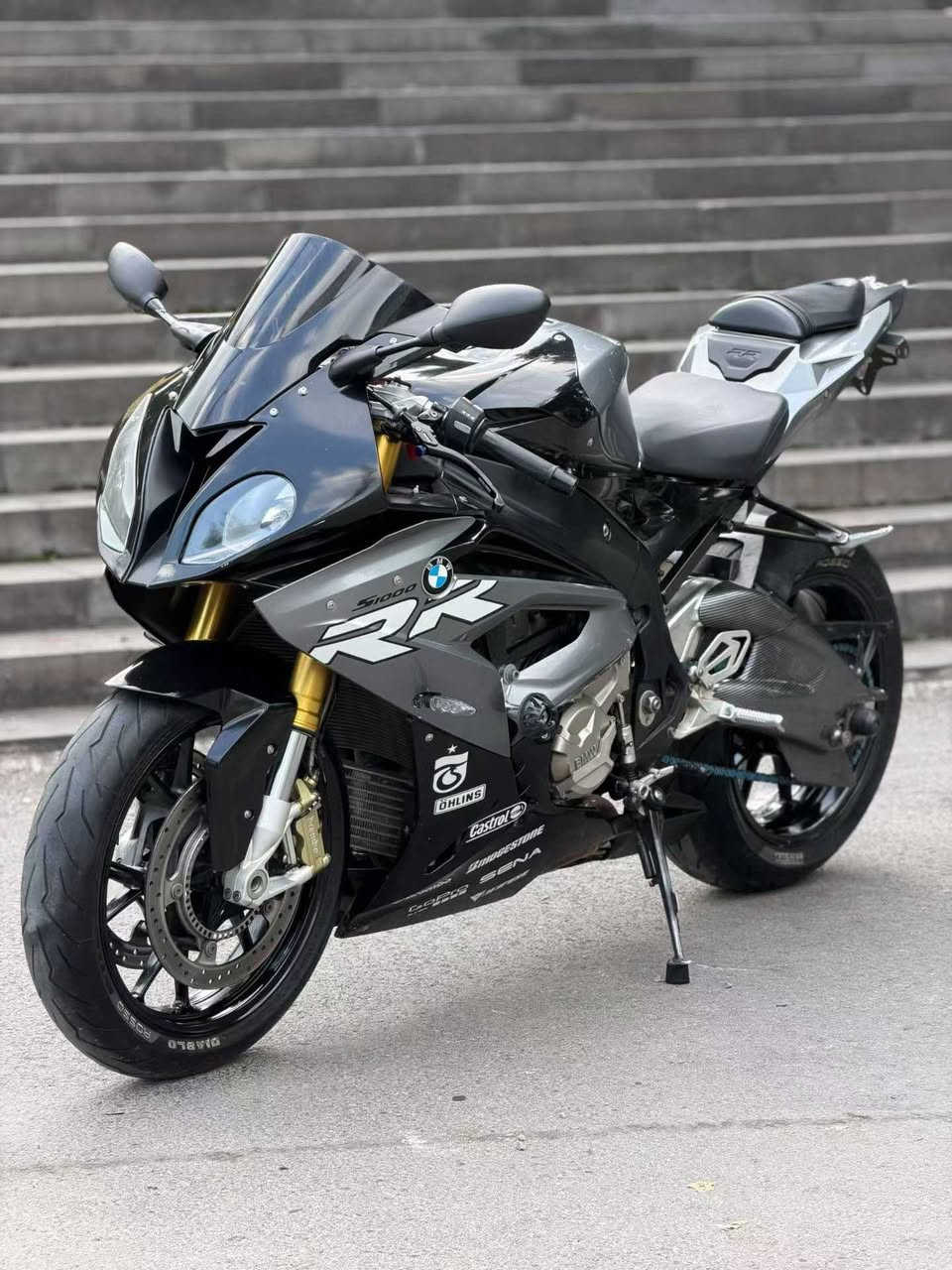 BMW S1000RR
2016
80ورقه
ضمان  محرك گير بدون حادث
هزا دراجه بل خارج 
بعد ٤٥-٩٠ من دفع وصل سليمانيه
***********
***********
***********
اعزا كرام كل دراجات بل خارج بعد ٤٥-٩٠ وصل 

أعتذر إن تسببت هذه المنشورات في مشاكل لبعض الأشخاص.

أي شخص لديه شركة نقل في الصين أو اليابان، سأرسل الدراجة النارية إليه. جميع الدراجات النارية أرخص.
٥٠٠$
وبالمناسبة، هذه الأسعار صحيحة.

لقد صُدم بعض الناس بشدة، يا أعزائي.

أؤكد لكم أنني سأجعله أرخص آنشالله 
شكران للمدير كروب

‏https://www.tiktok.com/@madeinjapan919?_r=1&_t=ZS-92jOpMF0D3q

‏https://www.tiktok.com/@samuraiskill1?_r=1&_t=ZS-92jOrywJb6u
 یمکن تابعنی علی تیک توک
