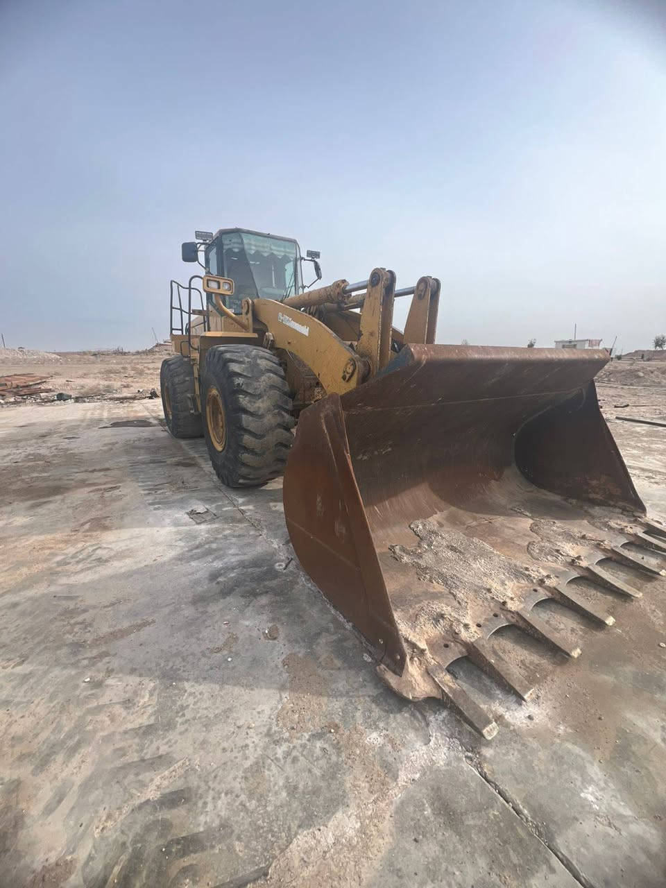 السلام عليكم
شفل للبيع حجم 90 موديل 2006 
ارقام نجف تحويل مباشر 
الشفل مكفول كفاله عامه 
السعر 425$ وبيه مجال شي بسيط 
الهاتف ***********
المكان الرمادي
