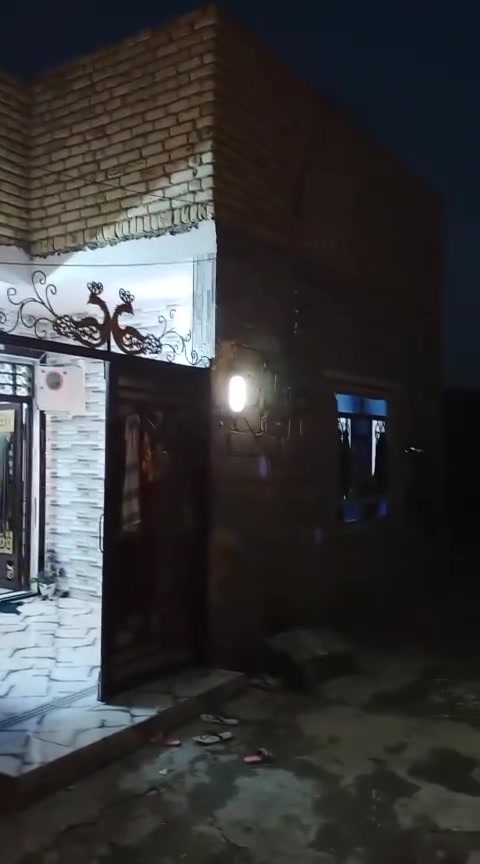 بيت بالزديناويه مساحه ١٠٠م
مقابيل المركز
للاستفسار الاتصال ع الرقم ***********
