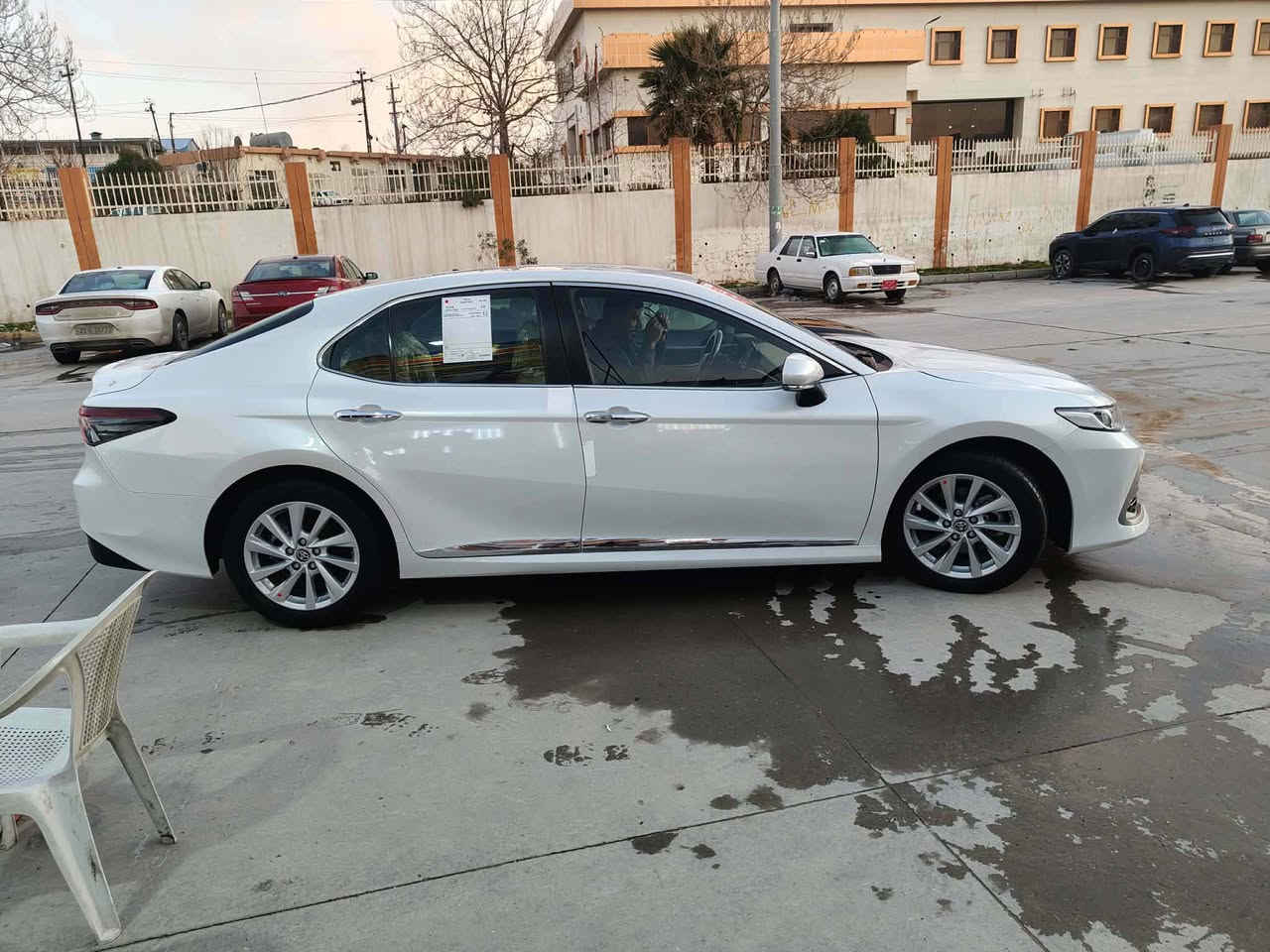 #للبيع كامري خليجيGLE فول عدا الفتحه موديل 2023 رقم سليمانيه بأسمي
عداد المسافه 25 ألف كيلو مكفوله كفاله عامه 
العنوان ديالى ناحيه سد العظيم.. 
للتواصل والأستفسار أكثر
‏‪***********‬‏
